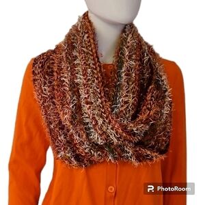 ISA & STEFF Oxblood Striped Knit Shaggy Crochet Infinity Cowl Neck Scarf